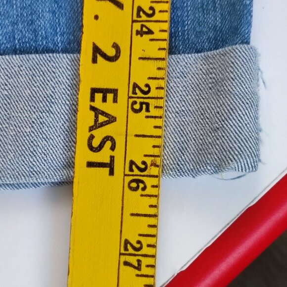 Diesel Industries Jeans Capri distressed ripped hard washed blue women's size 28 - Picture 15 of 16